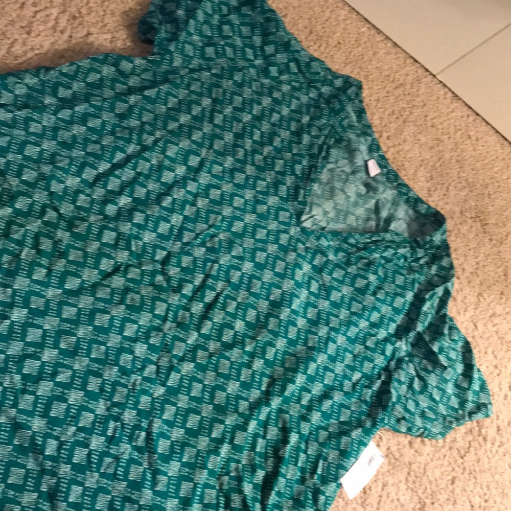 Old navy shirt